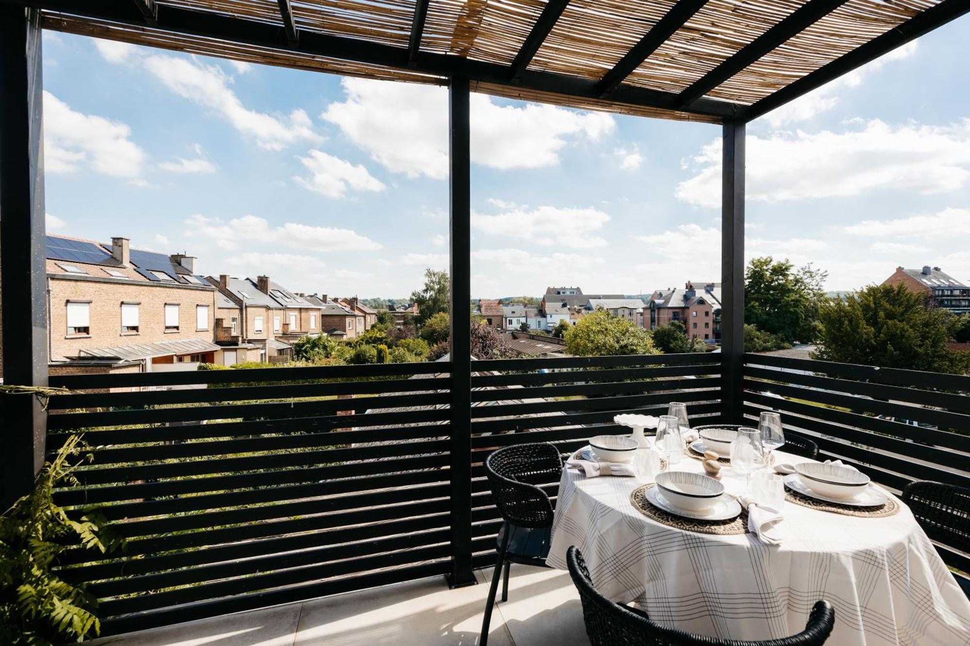 The Edgewater Suites - Skyline Namur Exteriér fotografie